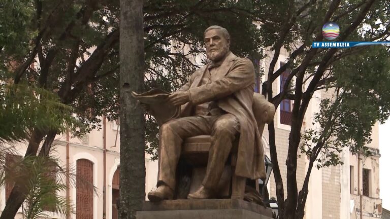 Pra&ccedil;a Jo&atilde;o do Rio Lisboa: O cora&ccedil;&atilde;o pulsante da cidade