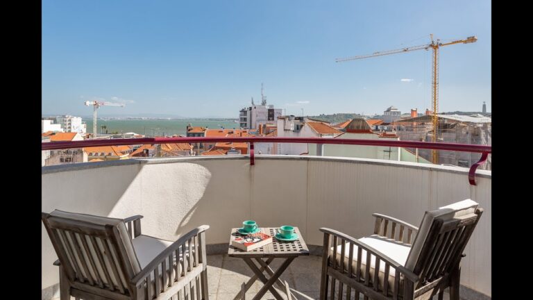 Avenida Dom Carlos I: O Coração Cultural de Lisboa