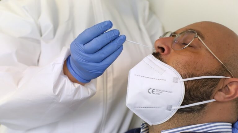 Teste Rápido de Antigénio: Eficiência e Conveniência na Detecção do COVID-19