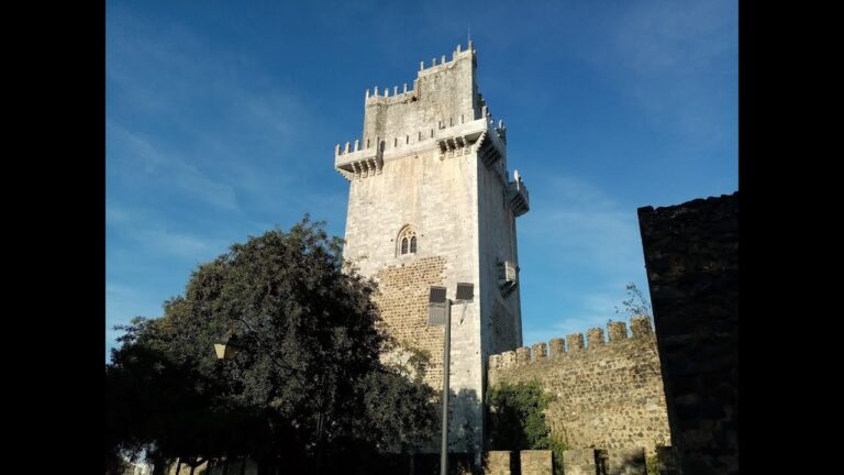 Explorando o Castelo de Beja: Uma Jornada na Hist&oacute;ria em Letras