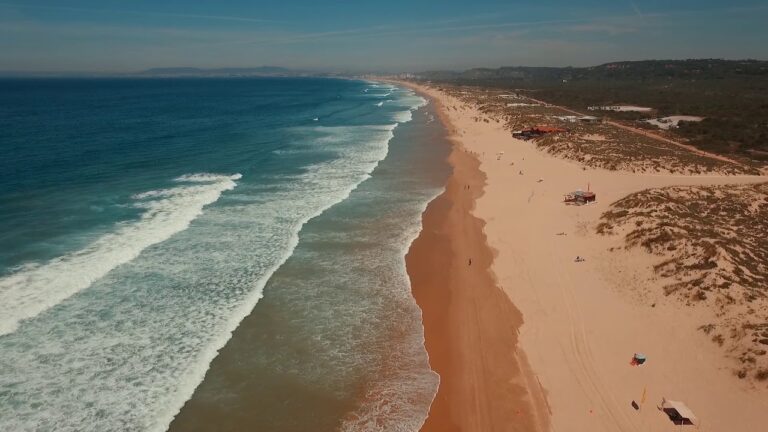 Emprego na Costa da Caparica: Oportunidades e Dicas para Conseguir